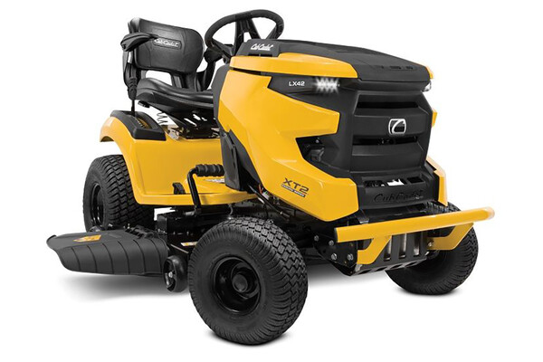 Cub Cadet Enduro XT2 LX 42  24HP Kawasaki Motor