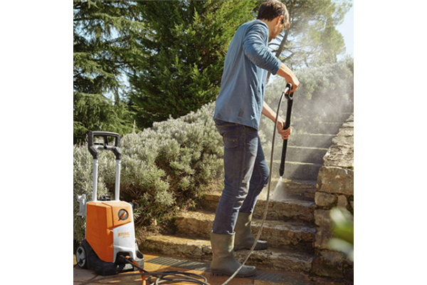 STIHL RE 110 ELECTRIC POWERFUL HIGH PRESSURE CLEANER