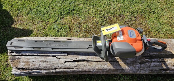 Second Hand Husqvarna 122HD60 Hedge Trimmer