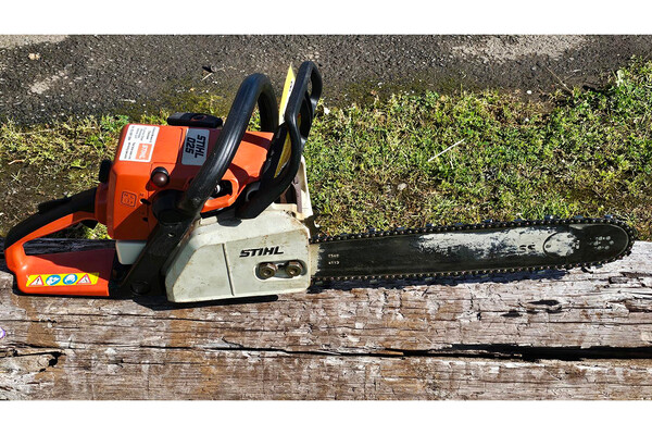 Second Hand Stihl 025 Petrol Chainsaw